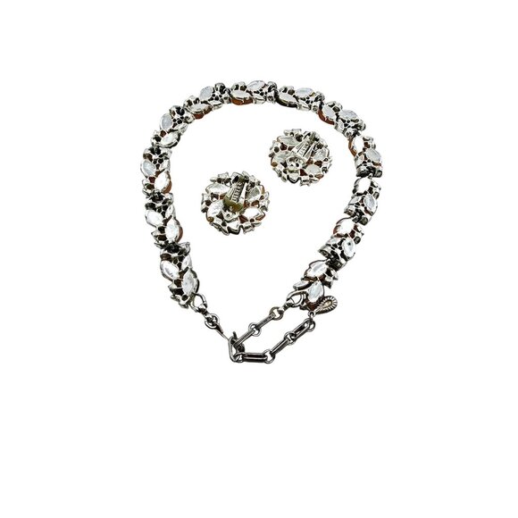 Beautiful Molded Acrylic Fall Tone Leaf Necklace and Earrings Set (A2281) - Picture 7 of 8